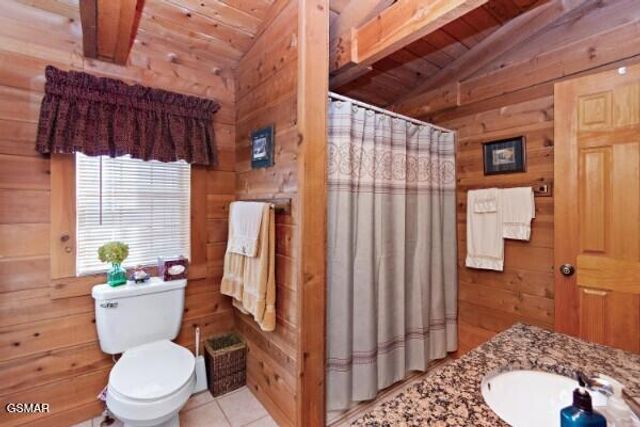 549 Geneva Drive, Gatlinburg, TN 37738