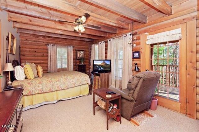 549 Geneva Drive, Gatlinburg, TN 37738