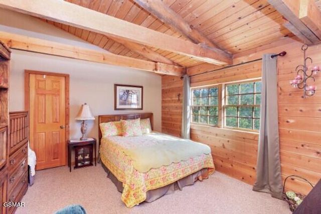 549 Geneva Drive, Gatlinburg, TN 37738