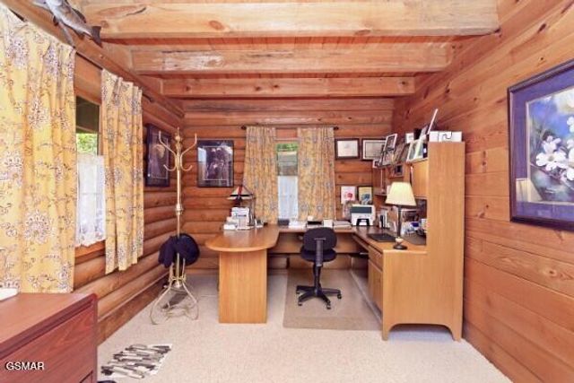 549 Geneva Drive, Gatlinburg, TN 37738