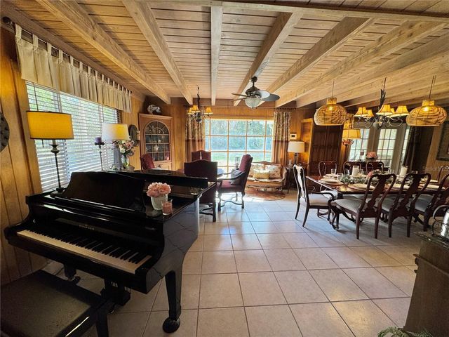 11816 SE COUNTY ROAD 234, Micanopy, FL 32667