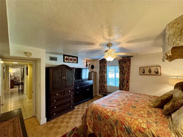 11816 SE COUNTY ROAD 234, Micanopy, FL 32667