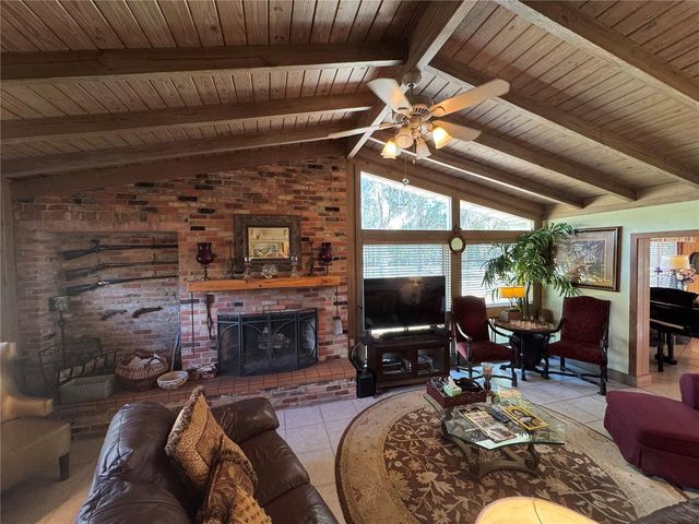 11816 SE COUNTY ROAD 234, Micanopy, FL 32667
