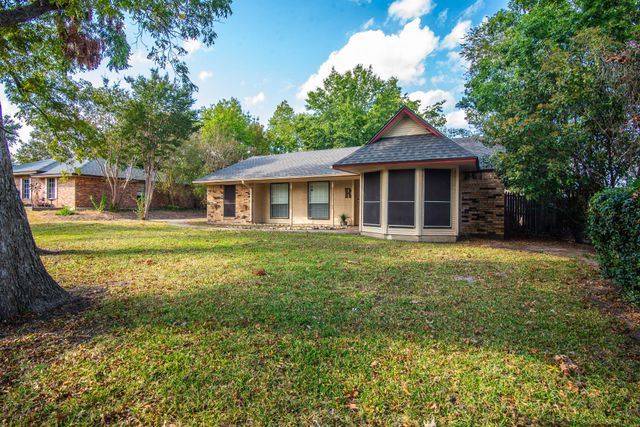 209 Countryside Drive, Crandall, TX 75114