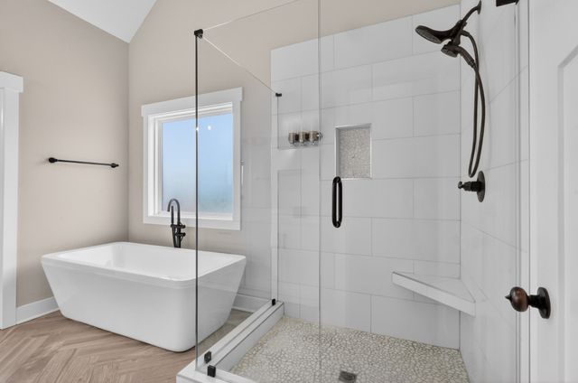 746 N Russell St, Portland, TN 37148