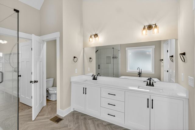 746 N Russell St, Portland, TN 37148