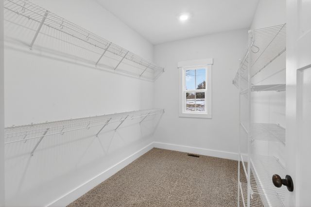 746 N Russell St, Portland, TN 37148