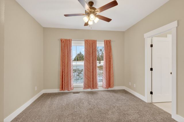 746 N Russell St, Portland, TN 37148