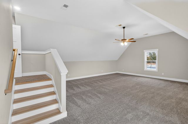 746 N Russell St, Portland, TN 37148