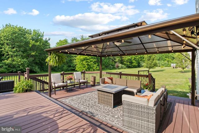 225 TOLLGATE RD, Quakertown, PA 18951