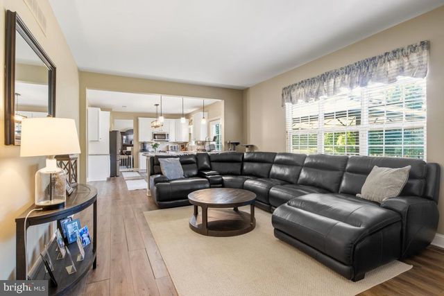 225 TOLLGATE RD, Quakertown, PA 18951
