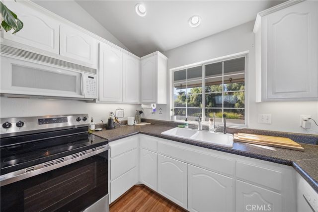 42300 Fig Street, Murrieta, CA 92562