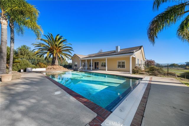 42300 Fig Street, Murrieta, CA 92562