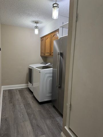 4 Finley Circle, Krum, TX 76249