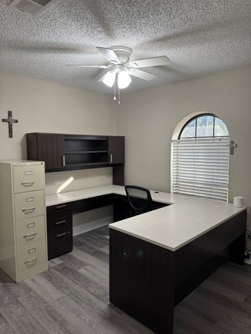 4 Finley Circle, Krum, TX 76249