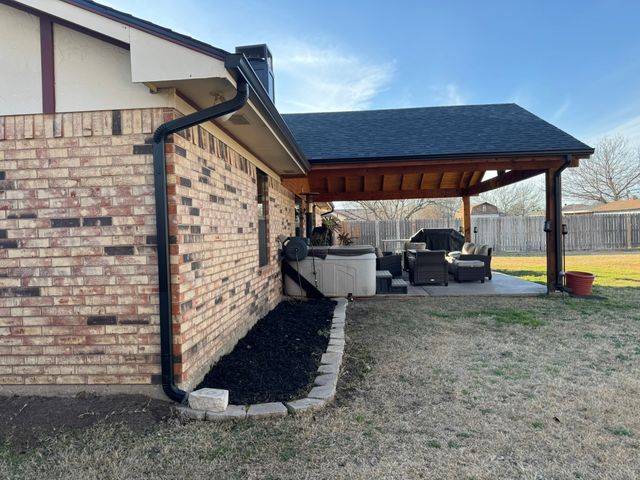 4 Finley Circle, Krum, TX 76249