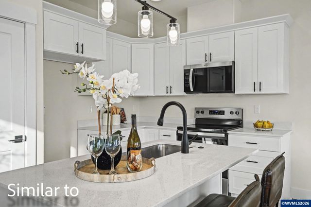 2562 Promise Wy, Lebanon, OR 97355