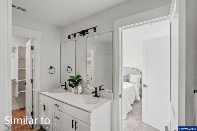 2562 Promise Wy, Lebanon, OR 97355