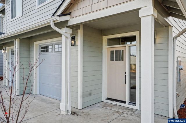 2562 Promise Wy, Lebanon, OR 97355