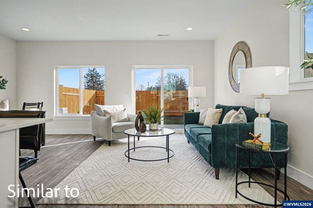 2562 Promise Wy, Lebanon, OR 97355