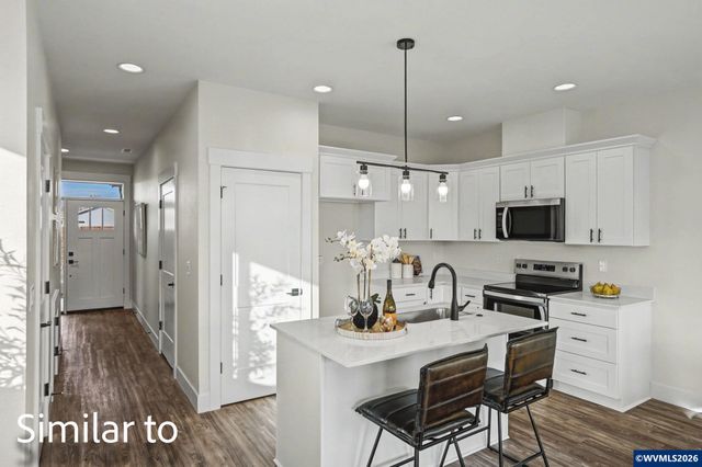 2562 Promise Wy, Lebanon, OR 97355