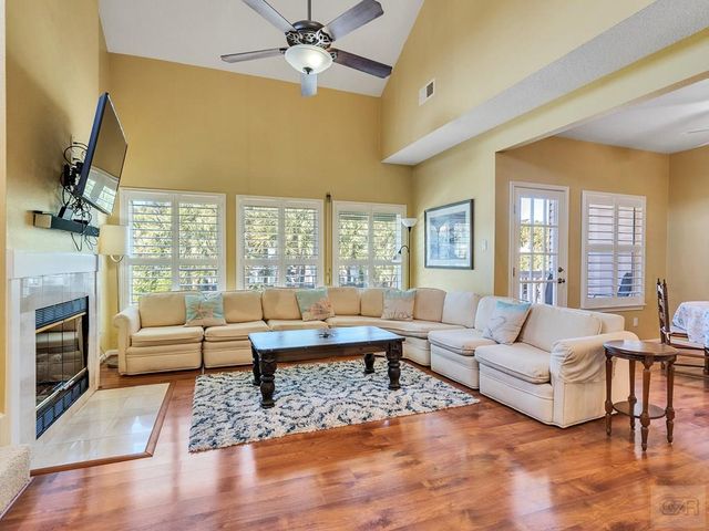 16627 Bayfront Drive, Jamaica Beach, TX 77554