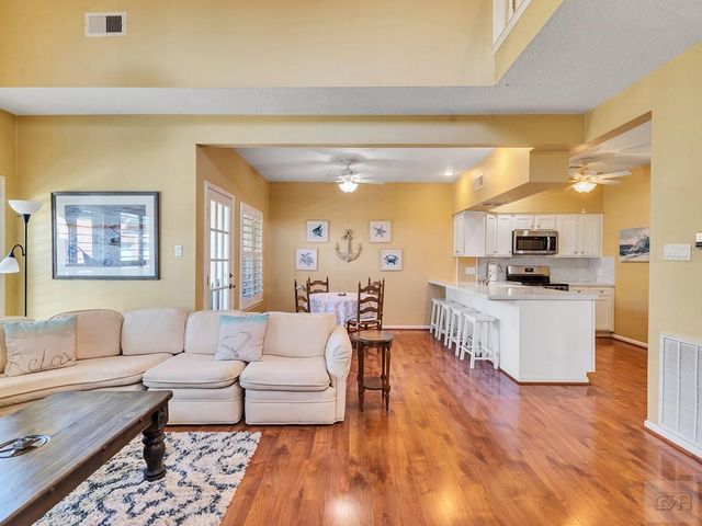 16627 Bayfront Drive, Jamaica Beach, TX 77554