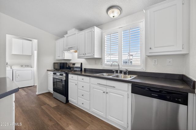 9107 E BAYWOOD Avenue, Mesa, AZ 85208