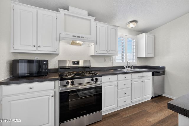 9107 E BAYWOOD Avenue, Mesa, AZ 85208