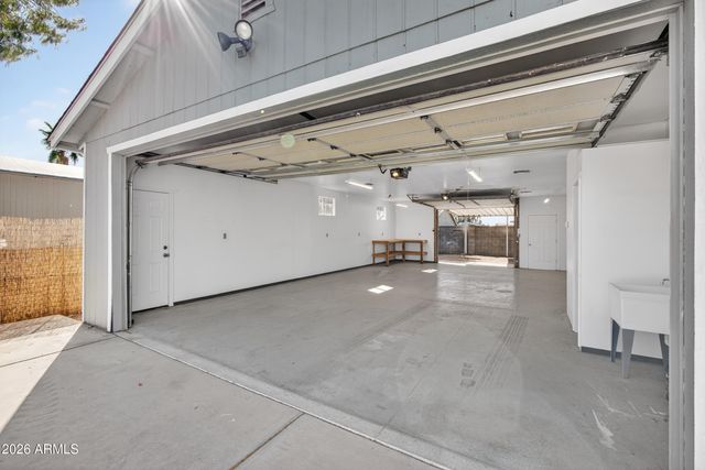 9107 E BAYWOOD Avenue, Mesa, AZ 85208