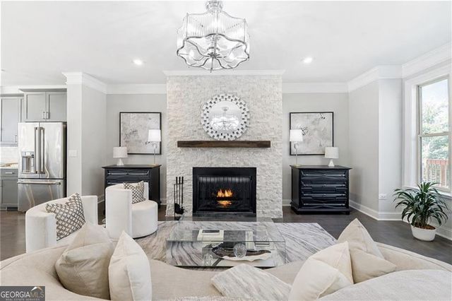 1007 Belle Avenue, Roswell, GA 30076