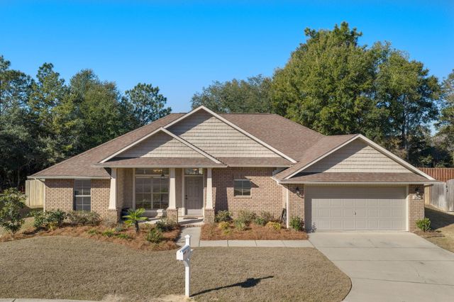 207 Pinque Coat Court, Crestview, FL 32536