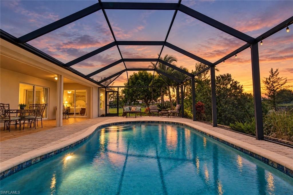 927 28th TER, CAPE CORAL, FL 33914 — exterior