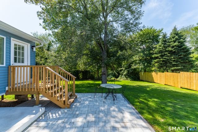 22 Victoria Drive, Branford, CT 06405