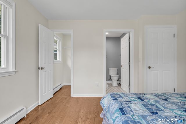 22 Victoria Drive, Branford, CT 06405
