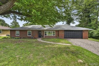 2404 Vandalia Street, Collinsville, IL 62234