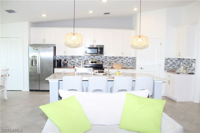 5454 Double Eagle CIR 3323, Ave Maria, FL 34142