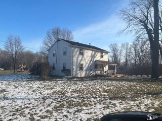 6805 Jackman Road, Bedford Twp, MI 48182