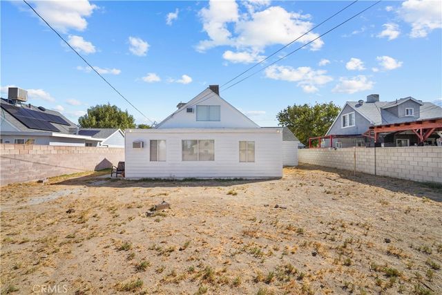 44043 Hoban Avenue, Lancaster, CA 93534
