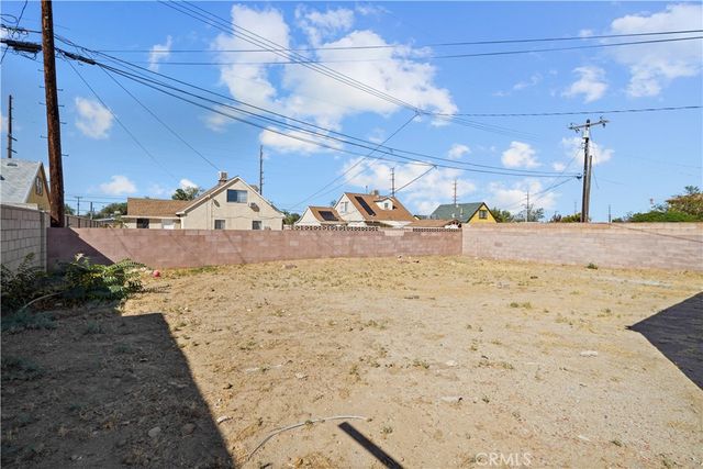 44043 Hoban Avenue, Lancaster, CA 93534