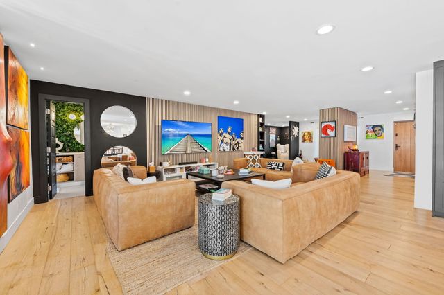 3051 NE 46th Street, Fort Lauderdale, FL 33308