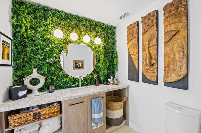 3051 NE 46th Street, Fort Lauderdale, FL 33308