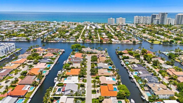 3051 NE 46th Street, Fort Lauderdale, FL 33308