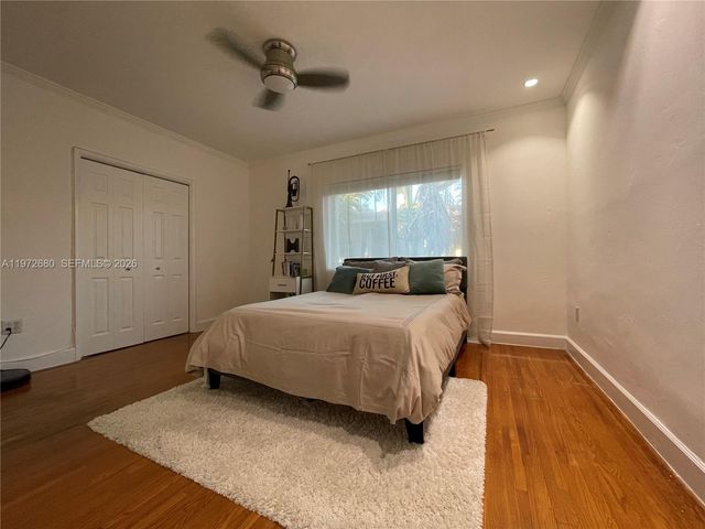 4780 Pine Tree Dr 8, Miami Beach, FL 33140