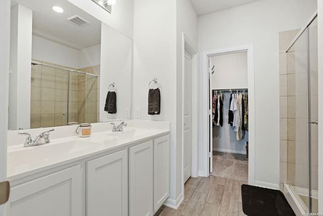 181 Josh Ln, San Antonio, TX 78253