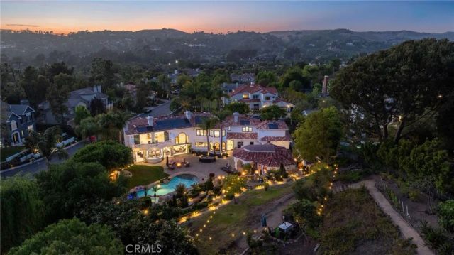 28572 Paseo Zorro, San Juan Capistrano, CA 92675