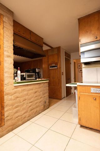 2128 Park Ridge Dr, Riverbank, CA 95367