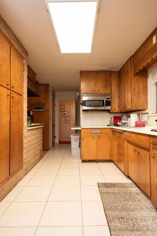 2128 Park Ridge Dr, Riverbank, CA 95367