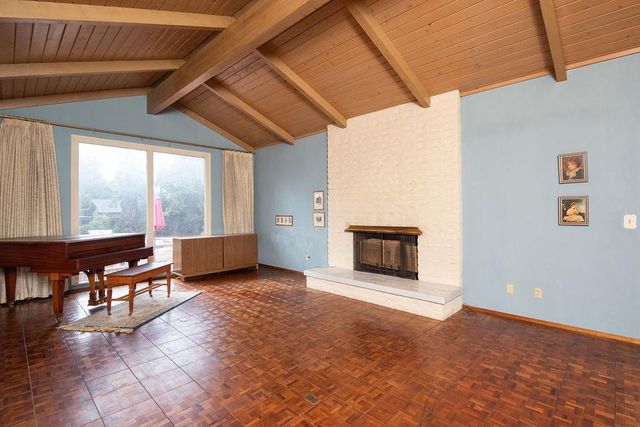 2128 Park Ridge Dr, Riverbank, CA 95367