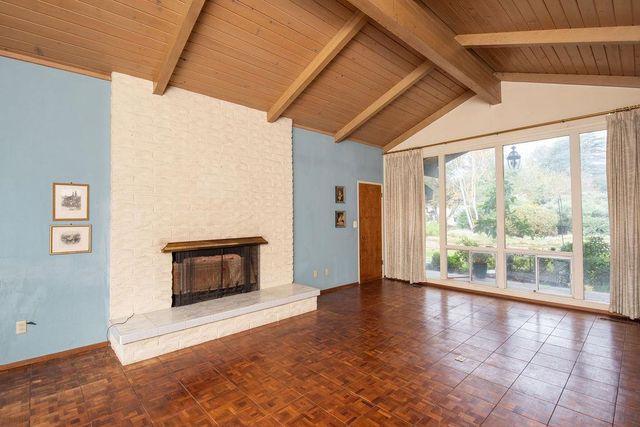 2128 Park Ridge Dr, Riverbank, CA 95367